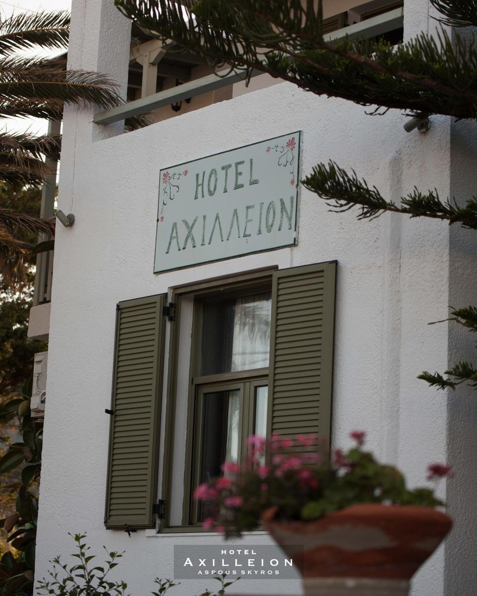 Achilleion Hotel Skyros Esterno foto