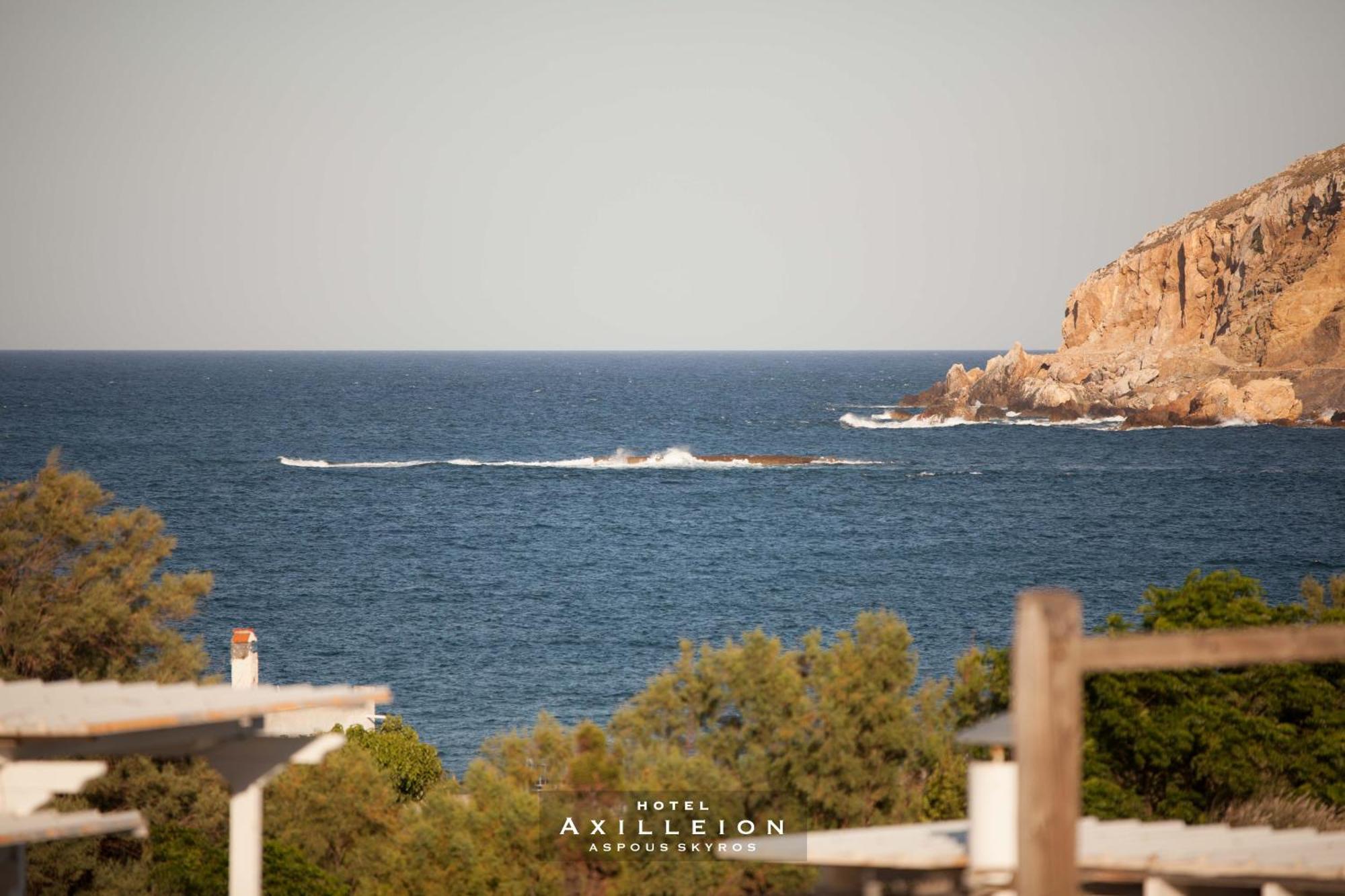 Achilleion Hotel Skyros Esterno foto