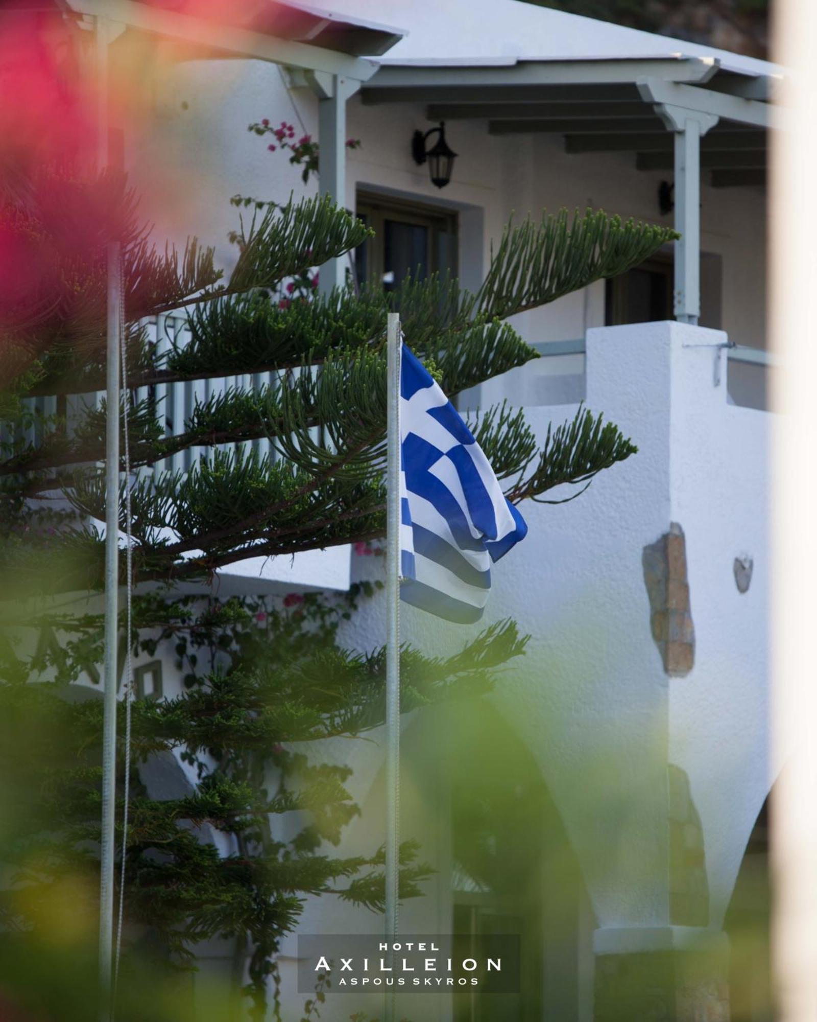 Achilleion Hotel Skyros Esterno foto
