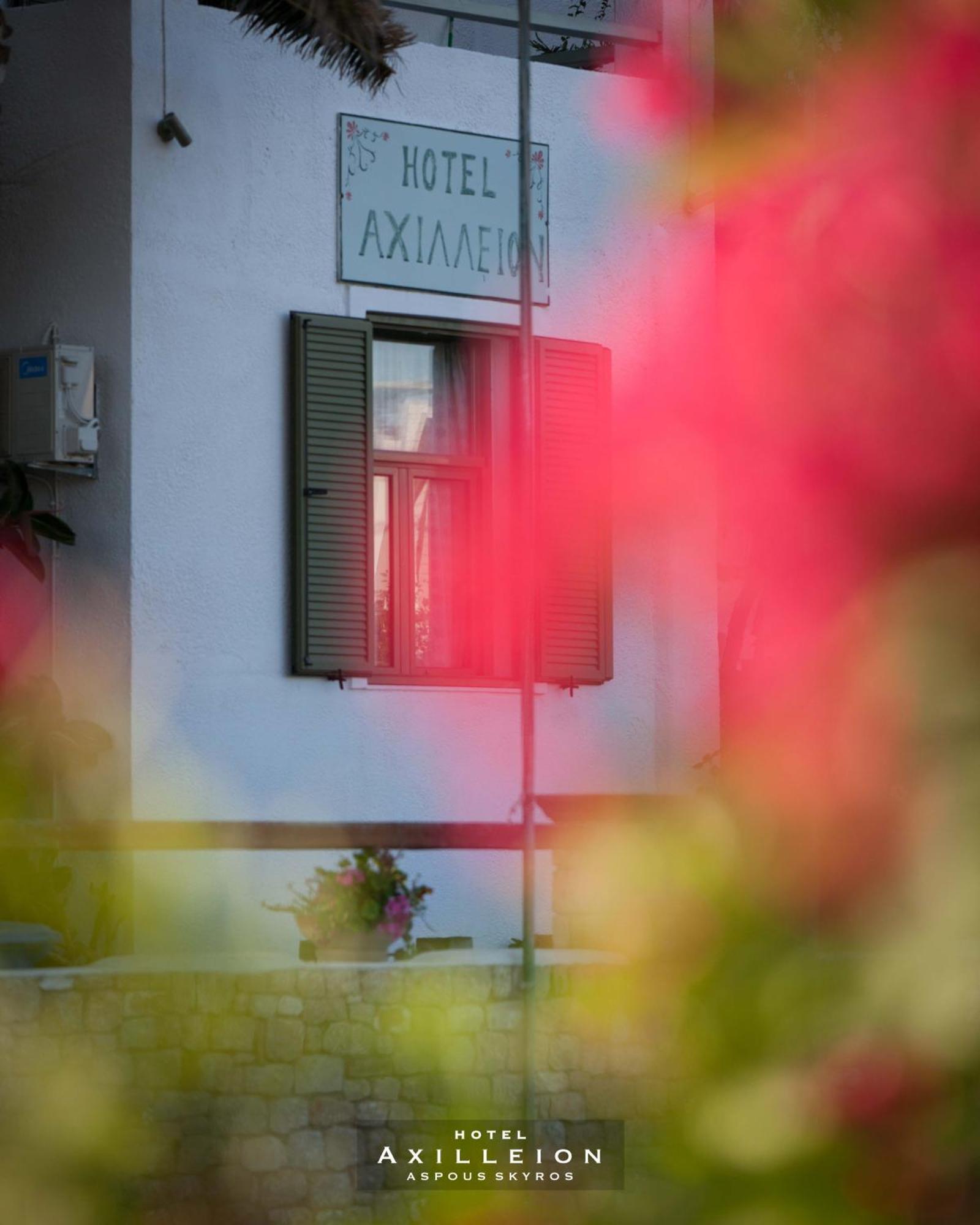 Achilleion Hotel Skyros Esterno foto